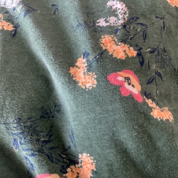 Green flowery girls XL dress from dex - Picture 3 of 3